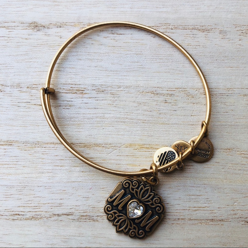 Mom Crystal Bangle